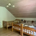 Gaj Pod Brezami Nastanitev v družini