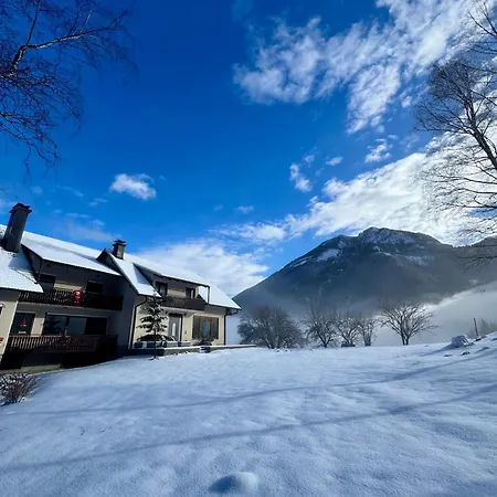 Gaj Pod Brezami Luce